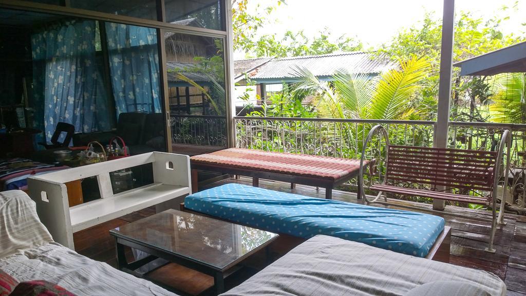 Appartement Cast Away à Nonthaburi Extérieur photo